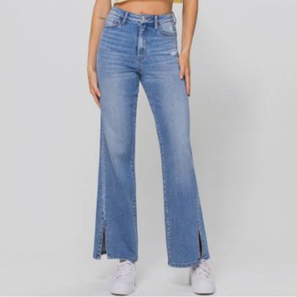 Vervet Women’s Size 28 Highrise 90s Vintage Flare Jean With Split Hem Light Wash